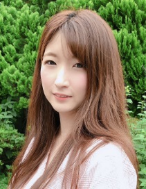 愛川菜帆さんの画像